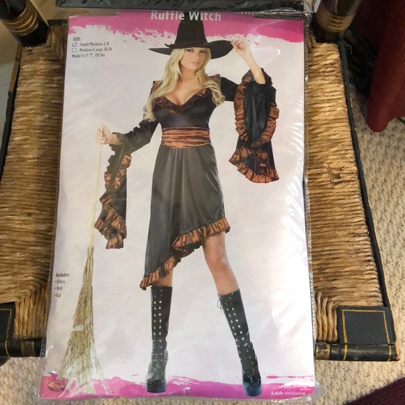 woman Ruffle Witch costume in black and cooper - Picture 2 of 5